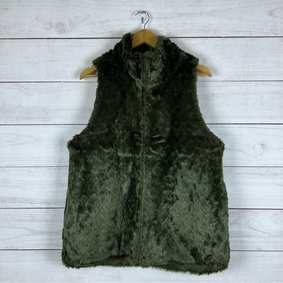 Tuckernuck Reversible Vest Large - Picture 2 of 7